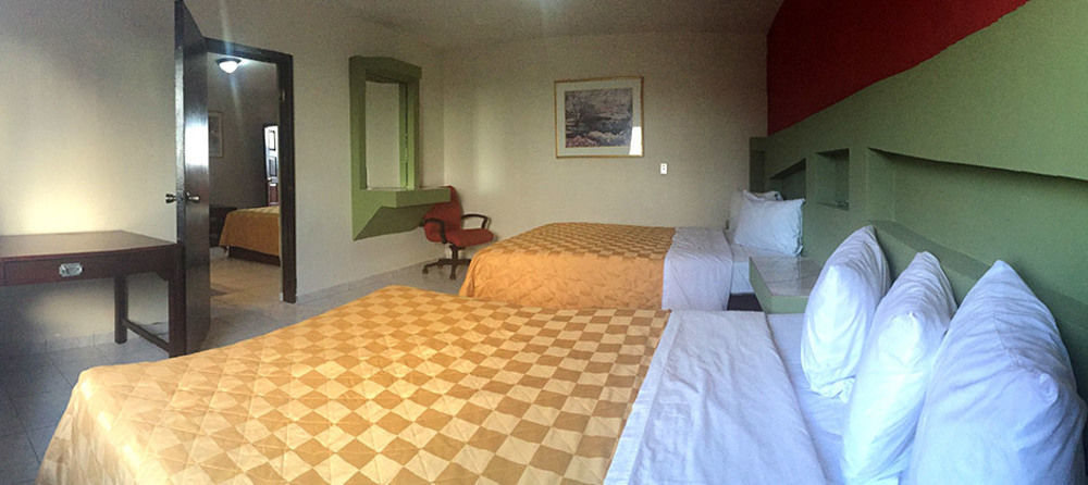 Hotel Los Altos Tijuana Exterior photo