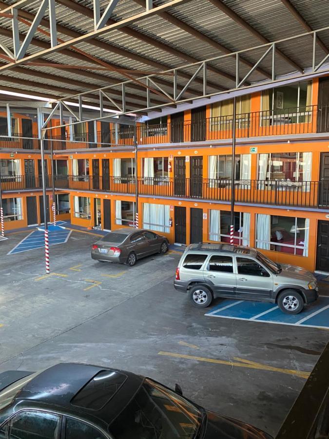Hotel Los Altos Tijuana Exterior photo